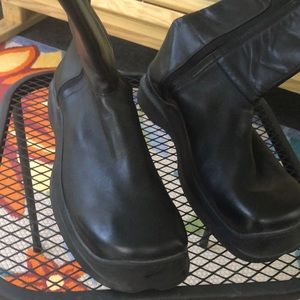 Black vintage mens zipper on both sides  retro boot